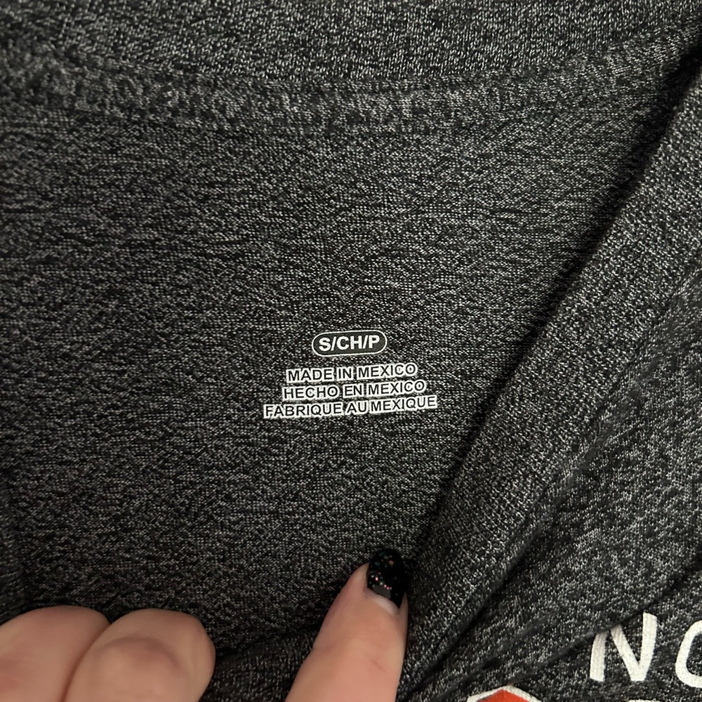 Vintage Denver Broncos NFL Shirt - Like New - Picture 4 of 4